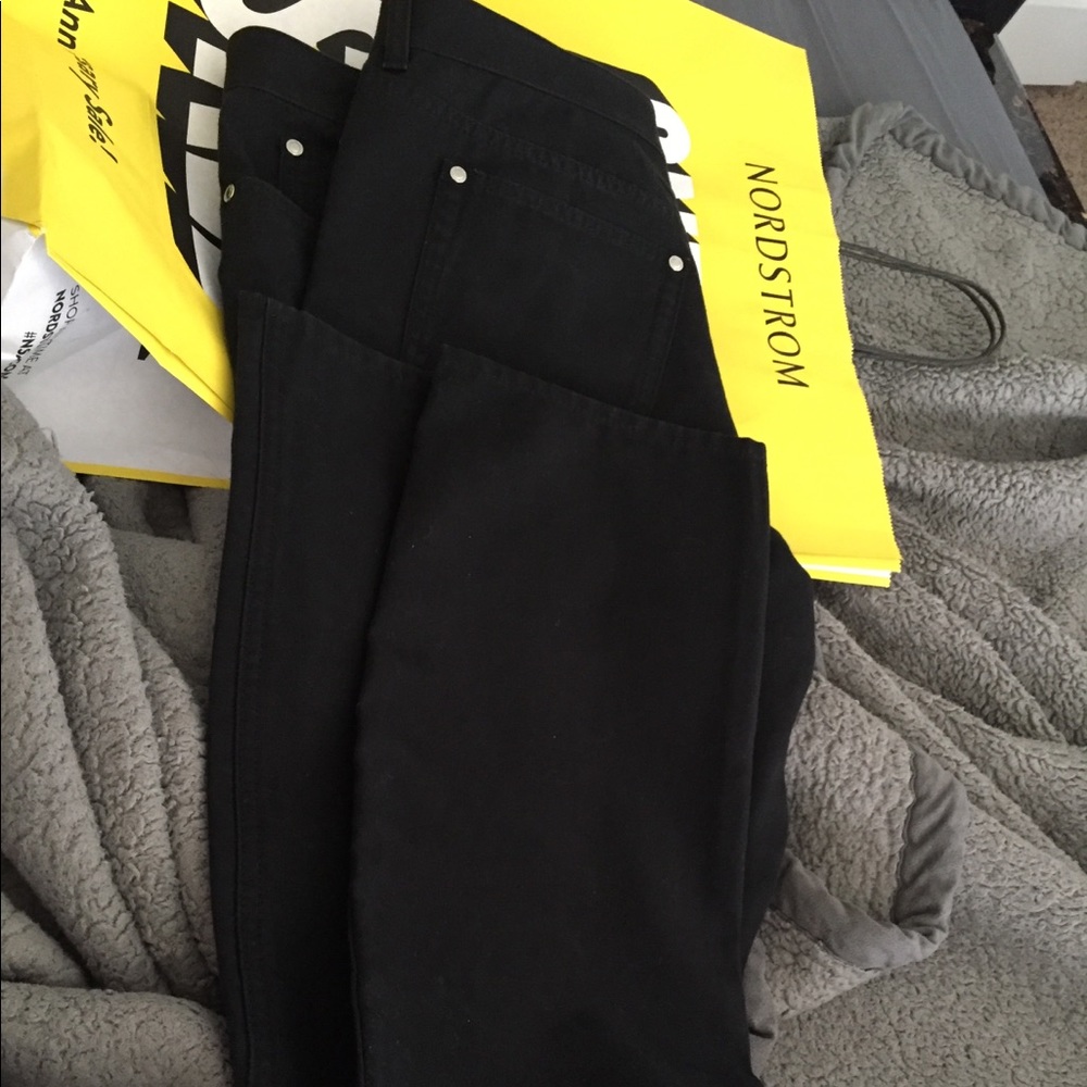 New Givenchy Men’s Jeans - Picture 3 of 4